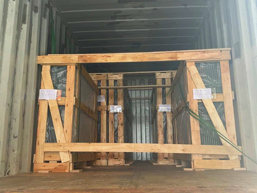Container Loading with Wooden Frame Protection​