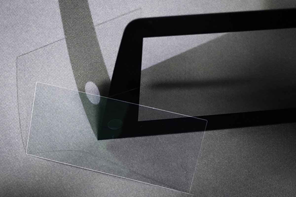 Medium Alumino-Silicate Glass
